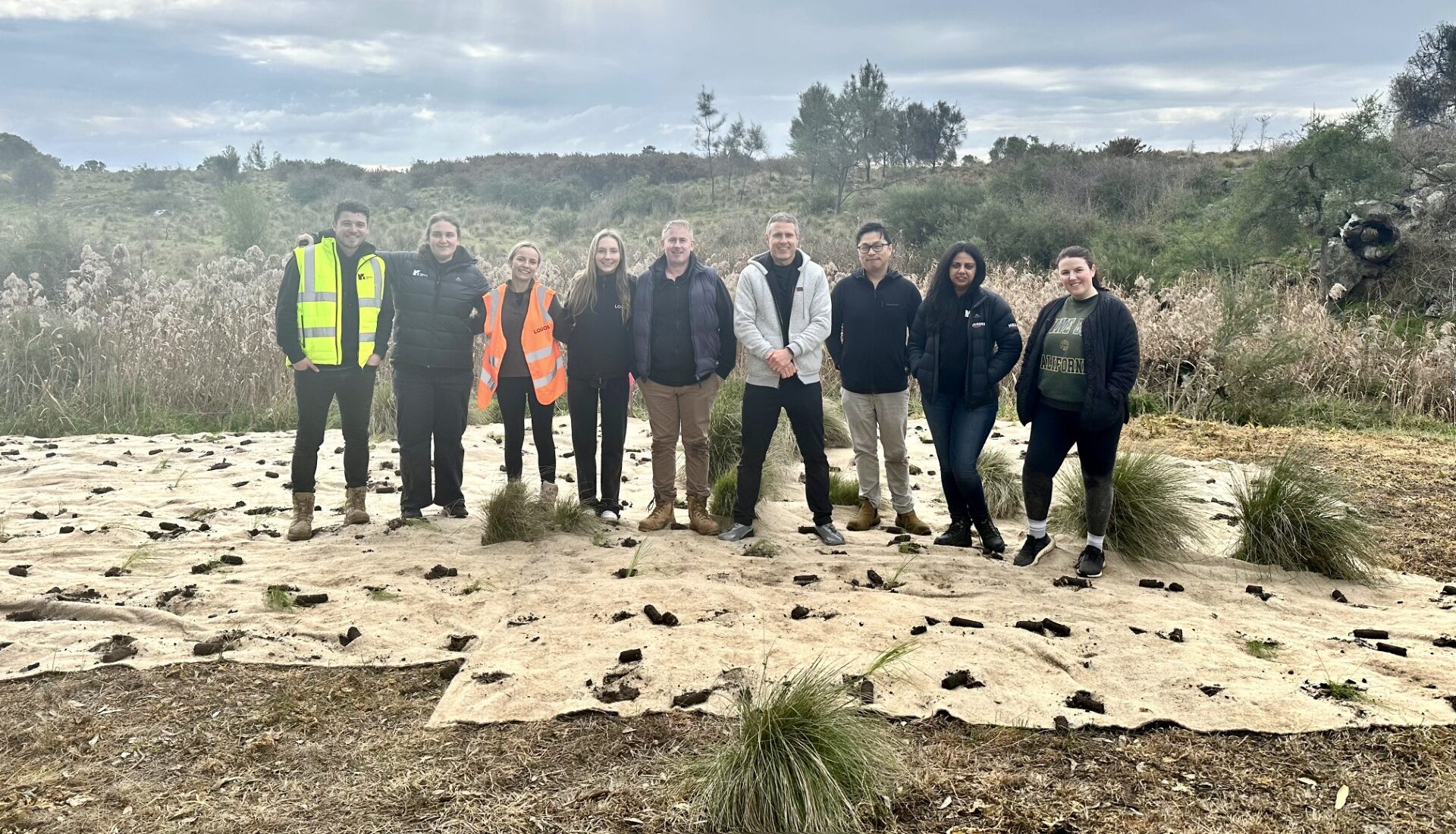 MEL9 ARS Facility Team Volunteering Day with the Merri Creek Management Committee